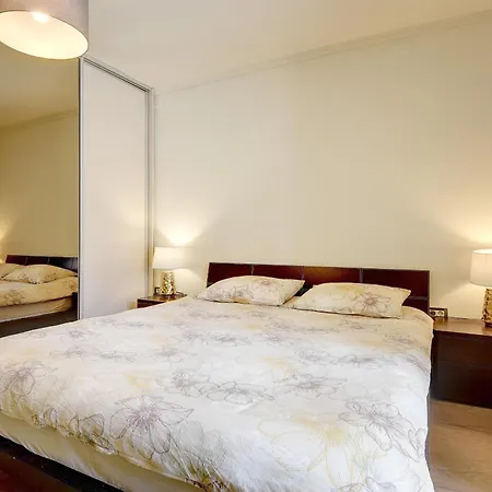 Villa Contessa Del Mar In For 7 People Only 200 Meters From The & Pet Friendly Pula